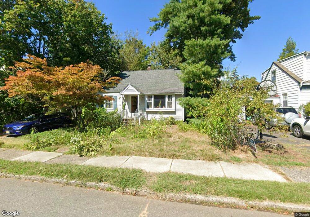 32-03 Nicholson Dr unit 1X, Fair Lawn, NJ 07410 - photo 1