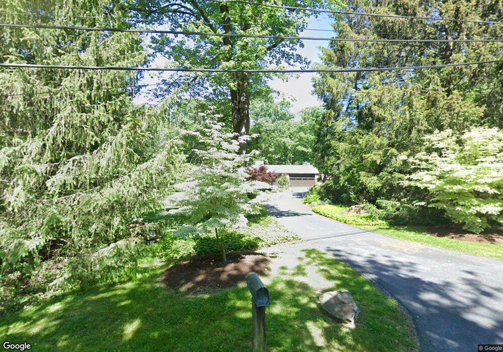 18 Laurel Cir, Malvern, PA 19355 - photo 1