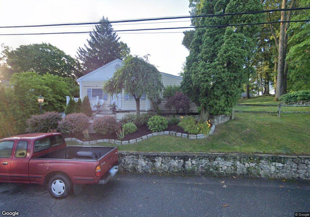 66 Holmes Ave, Darien, CT 06820 - photo 1