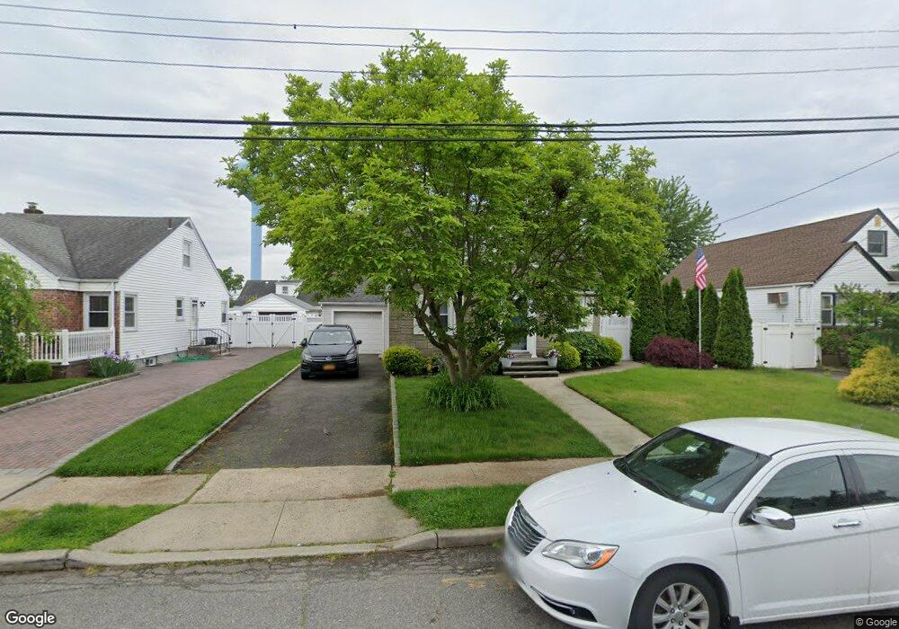 679 5th Place S, Garden City, NY 11530 - photo 1