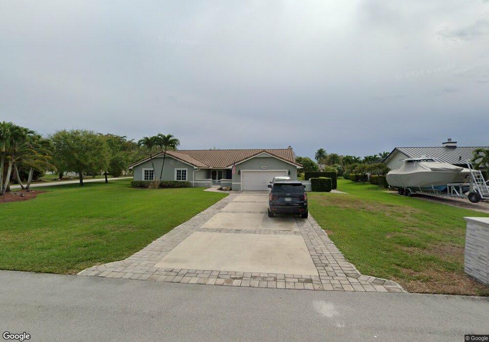 11890 SW 43rd Ct, Davie, FL 33330 - photo 1