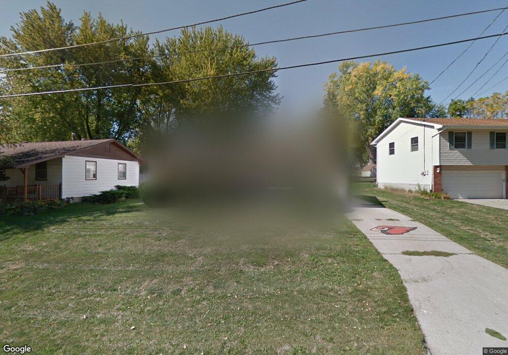 303 W 16th St N, Newton, IA 50208 - photo 1