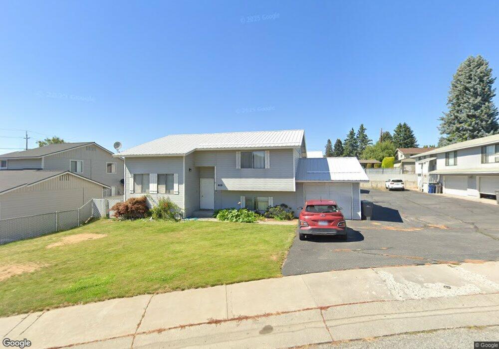 613 12th St NE, East Wenatchee, WA 98802 - photo 1