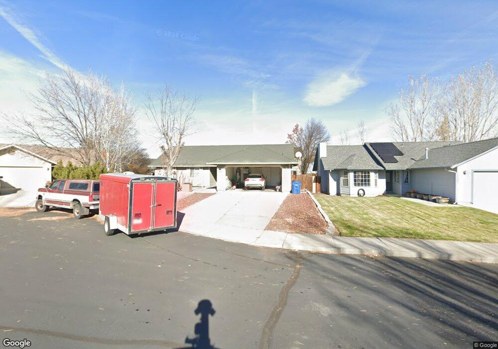 2239 NW Jackpine Ct, Redmond, OR 97756 - photo 1