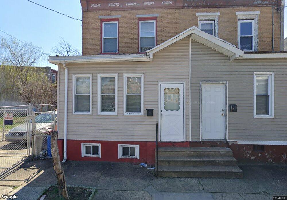 642 Bailey St, Camden, NJ 08102 - photo 1