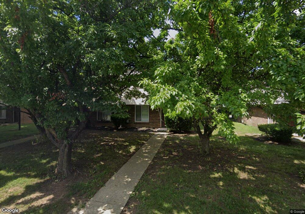 1932 Sharbot Dr unit 934, Columbus, OH 43229 - photo 1