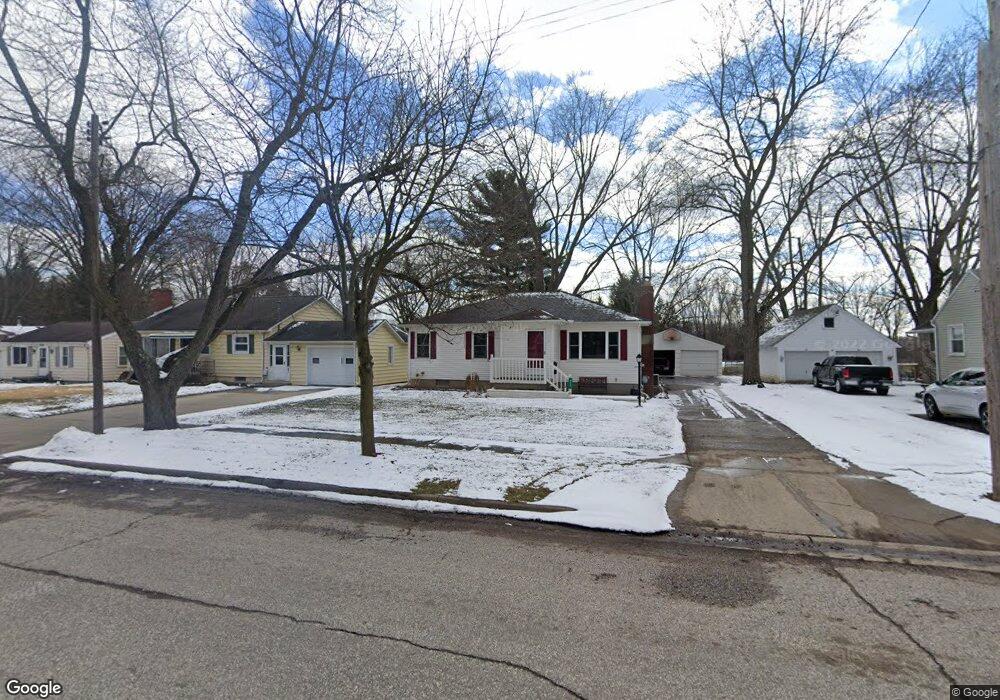 617 W 2nd St, Davison, MI 48423 - photo 1