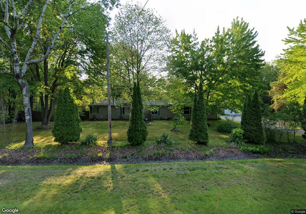 12915 N Budd Rd, Burt, MI 48417 - photo 1