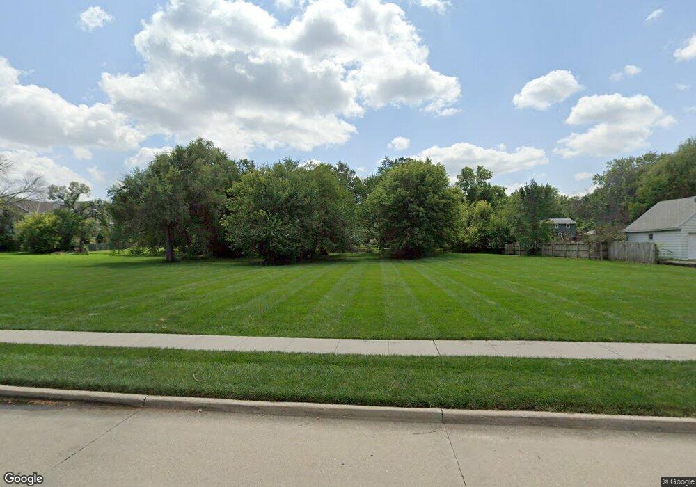 4424 Euclid Ave, Des Moines, IA 50310 - photo 1