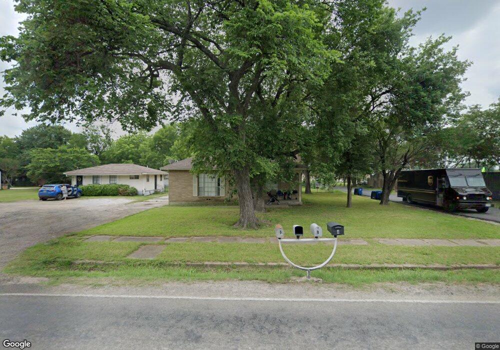 401 Creechville Rd unit D, Ennis, TX 75119 - photo 1