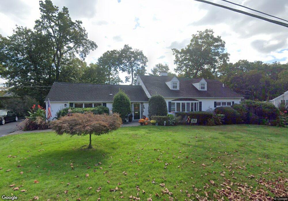 25 South Rd, Harrison, NY 10528 - photo 1