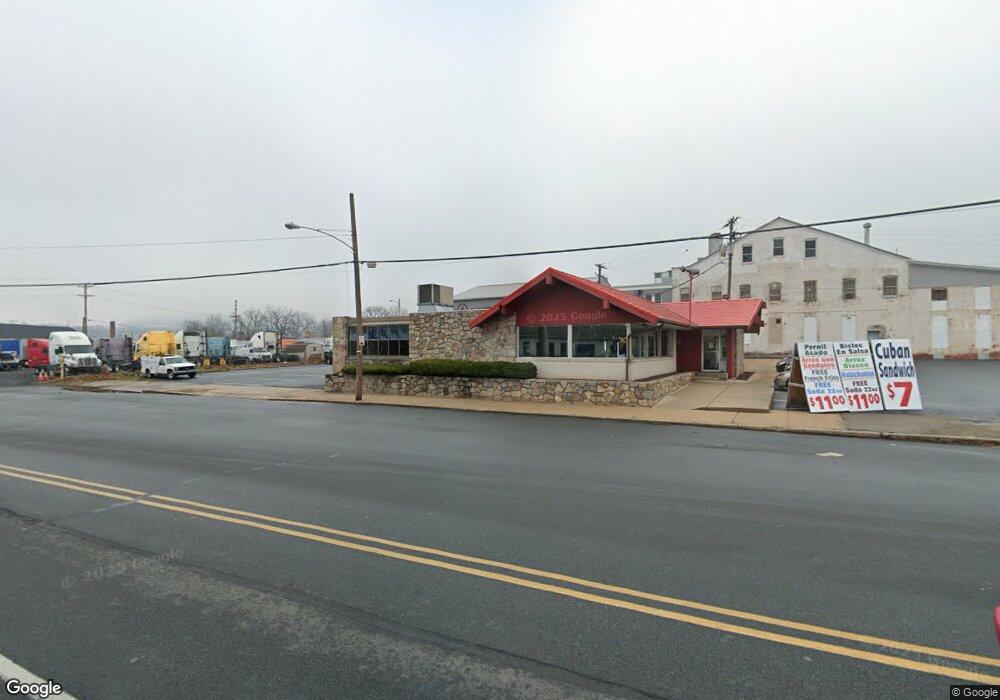 1701 Kutztown Rd, Reading, PA 19604 - photo 1