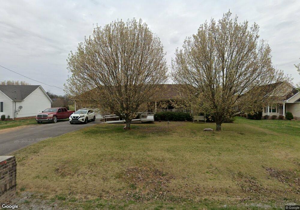 202 Graydon St, Shelbyville, TN 37160 - photo 1