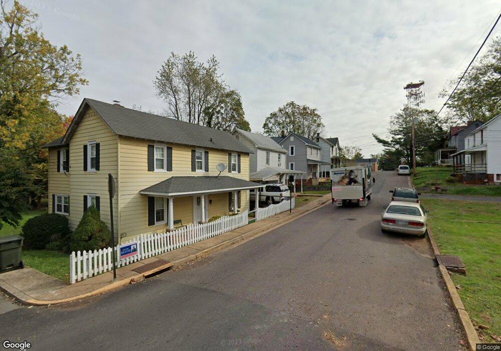 206 E Williams St, Culpeper, VA 22701 - photo 1