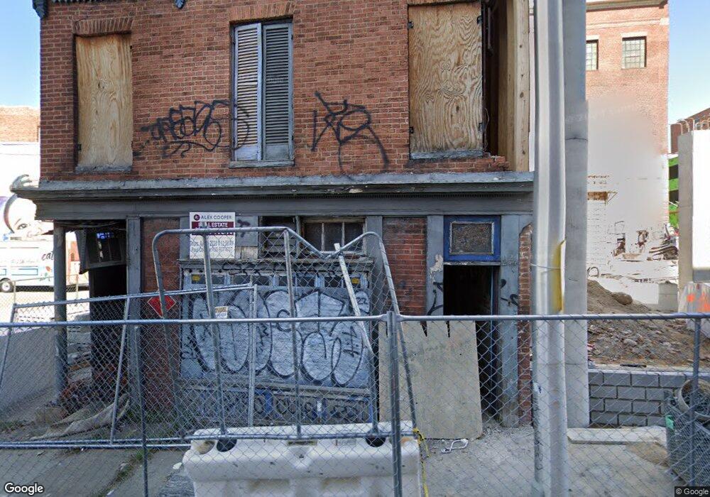 214 W Mulberry St, Baltimore, MD 21201 - photo 1