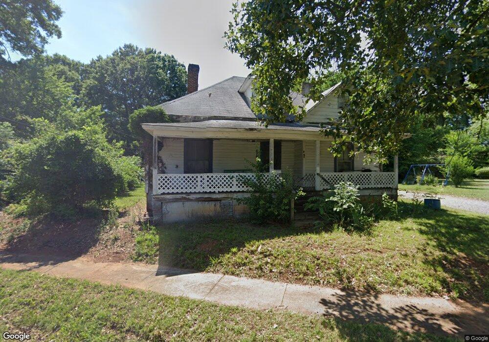 908 Old Charlotte Rd, Statesville, NC 28677 - photo 1