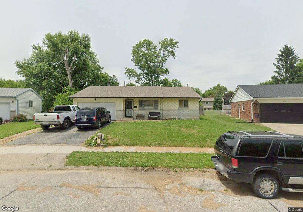 435 Hickory Ln, Plainfield, IN 46168 - photo 1