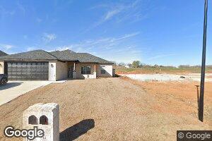 216 NW Sandstone Ave, Cache, OK 73527