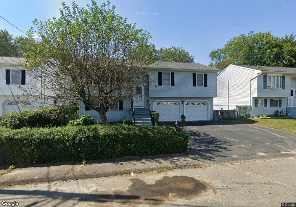 31 Cindy Dr, Waterbury, CT 06704 - photo 1