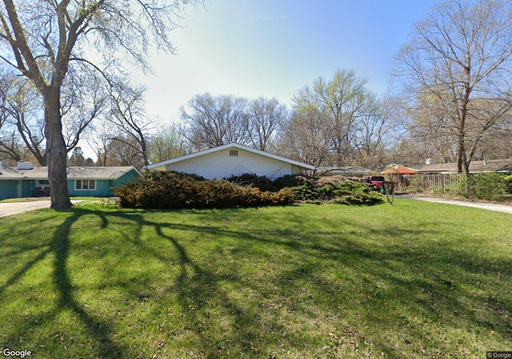 4700 SW 15th St, Des Moines, IA 50315 - photo 1