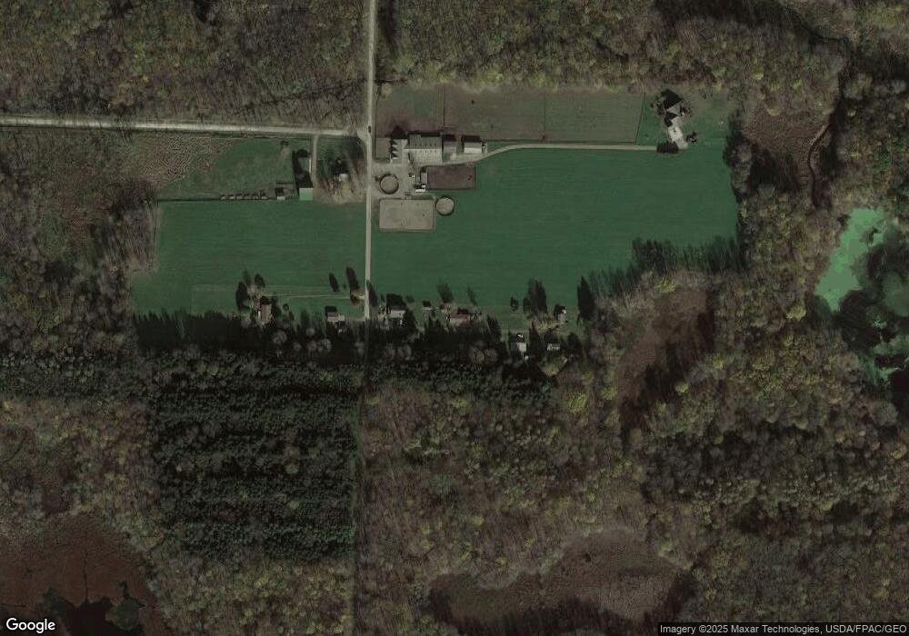 758 Skeeterville Rd, Linesville, PA 16424 - photo 1