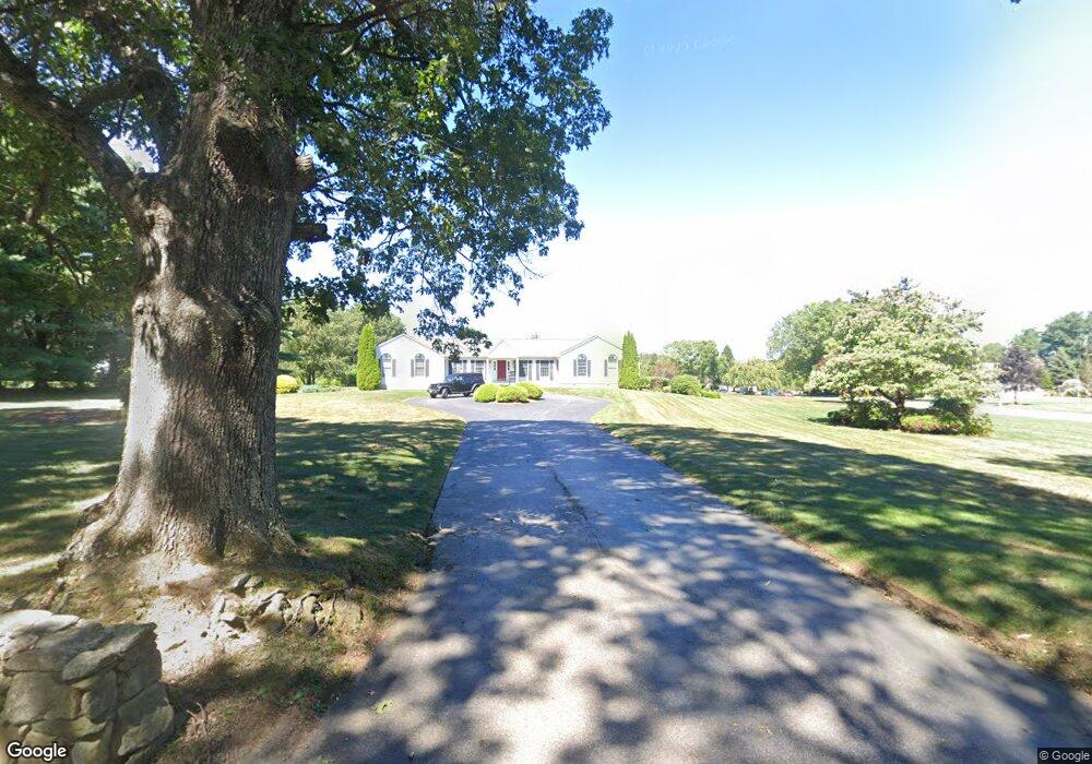 89 Mann School Rd, Smithfield, RI 02917 - photo 1