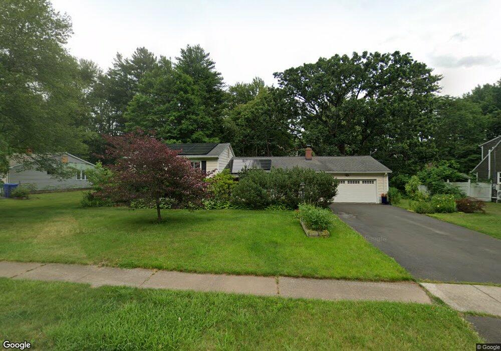 19 Applewood Rd, Bloomfield, CT 06002 - photo 1