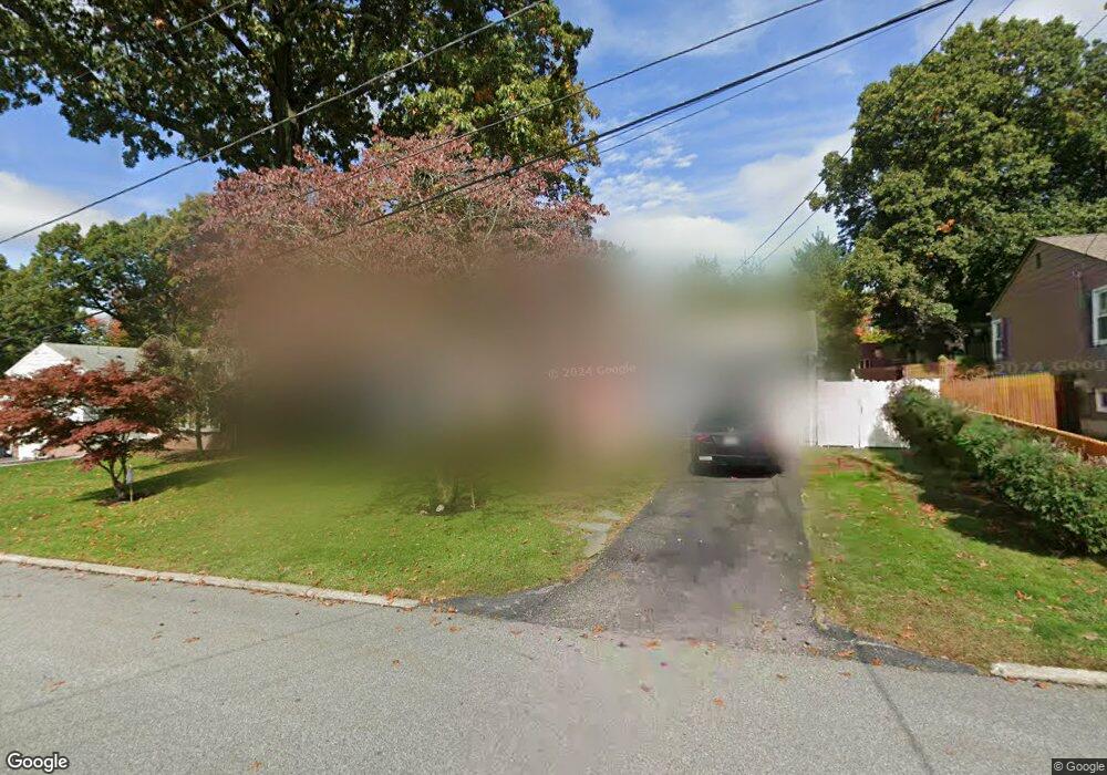 198 Mountain Laurel Dr, Cranston, RI 02920 - photo 1