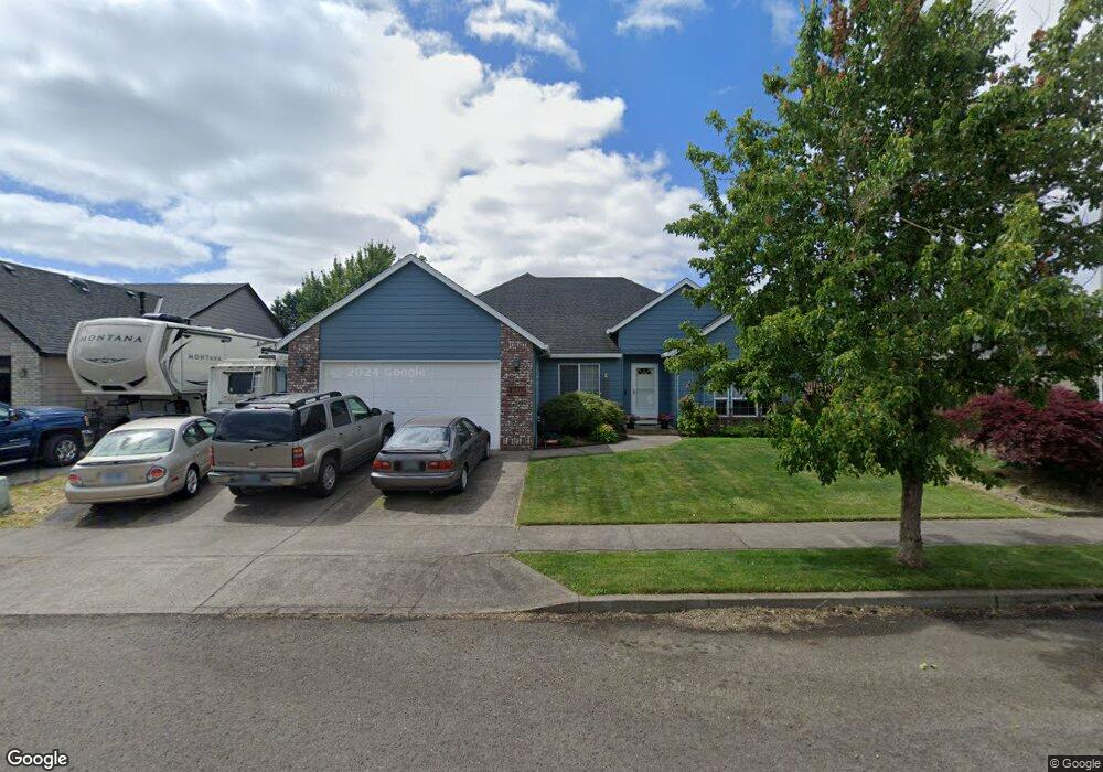 1737 SE 10th Place, Canby, OR 97013 - photo 1