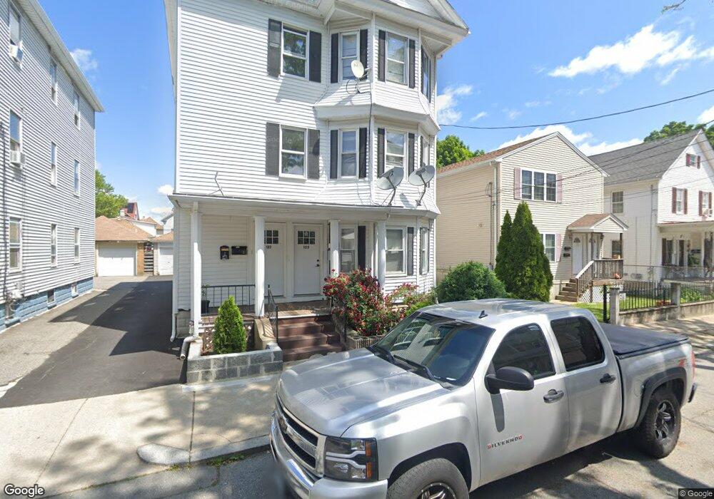 127 Clarence St, Providence, RI 02909 - photo 1