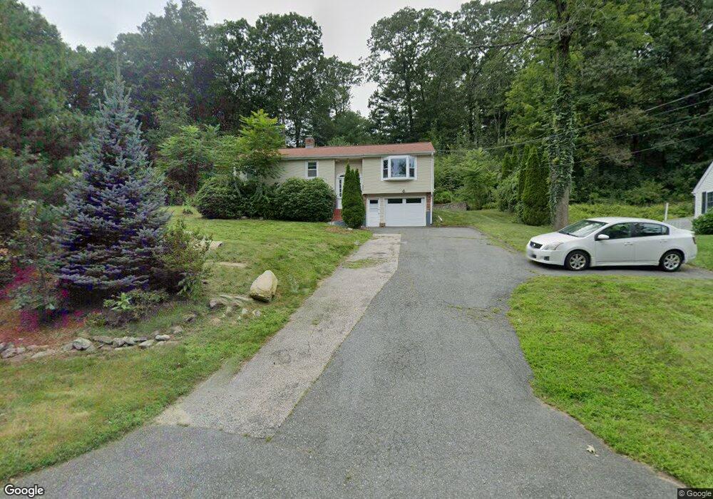 144 Walnut St unit 144, Shrewsbury, MA 01545 - photo 1