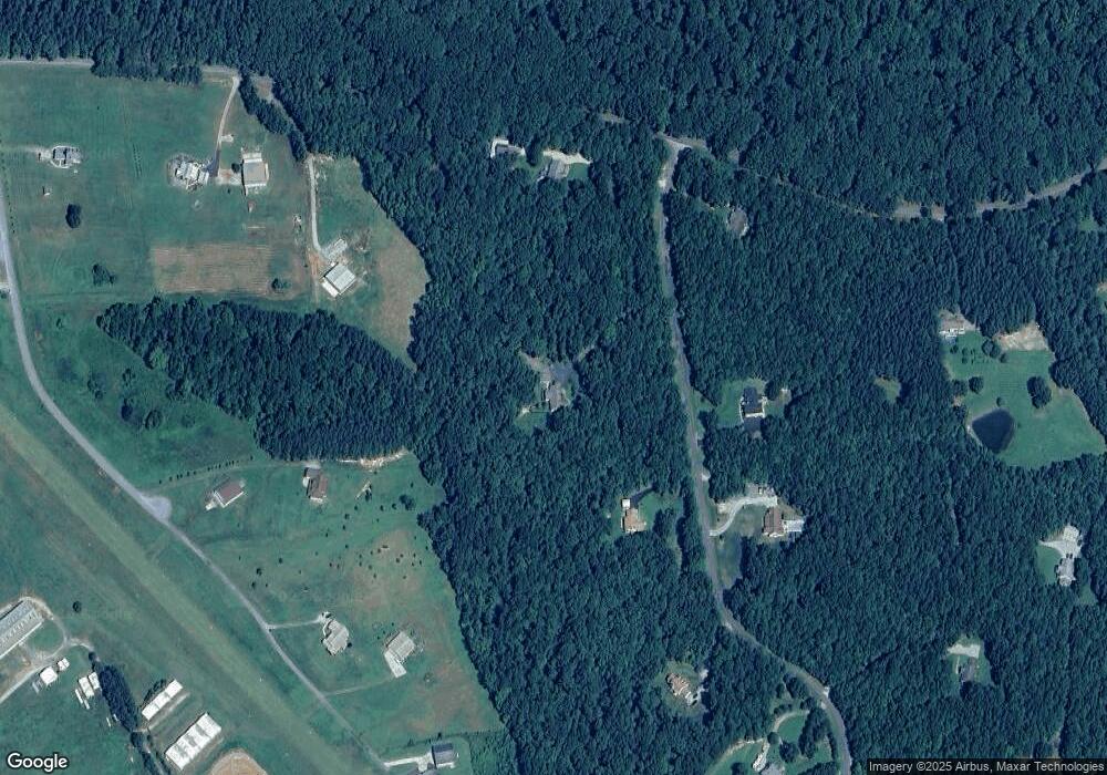 7820 Stonewall Dr, Amelia Court House, VA 23002 - photo 1