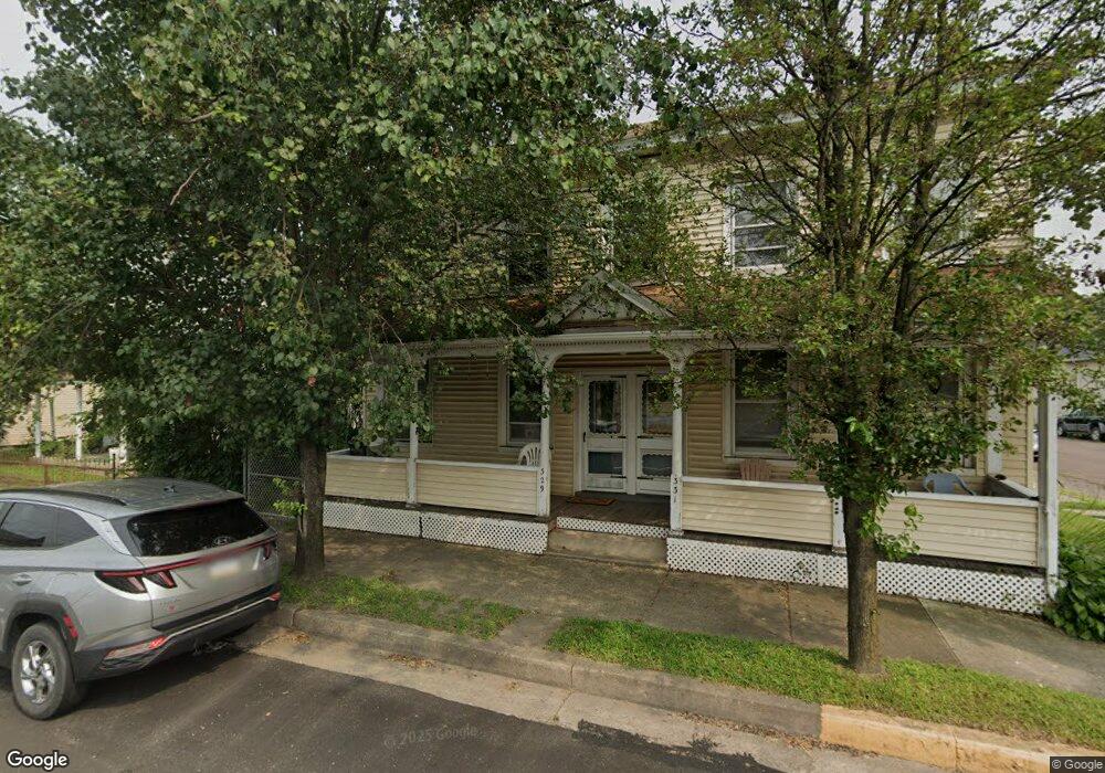 329 W 3rd St, Nescopeck, PA 18635 - photo 1