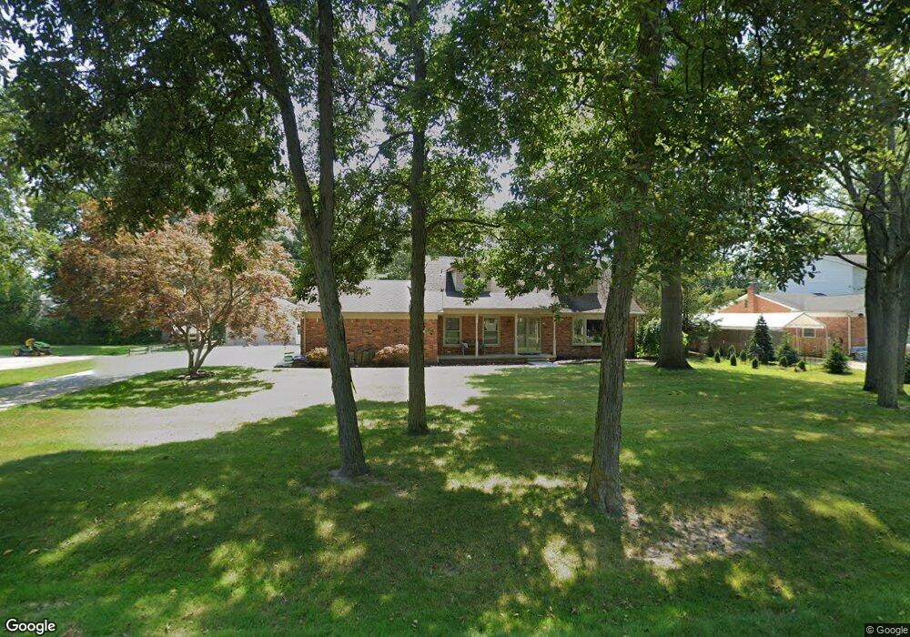 8343 Ferry Rd, Grosse Ile, MI 48138 - photo 1