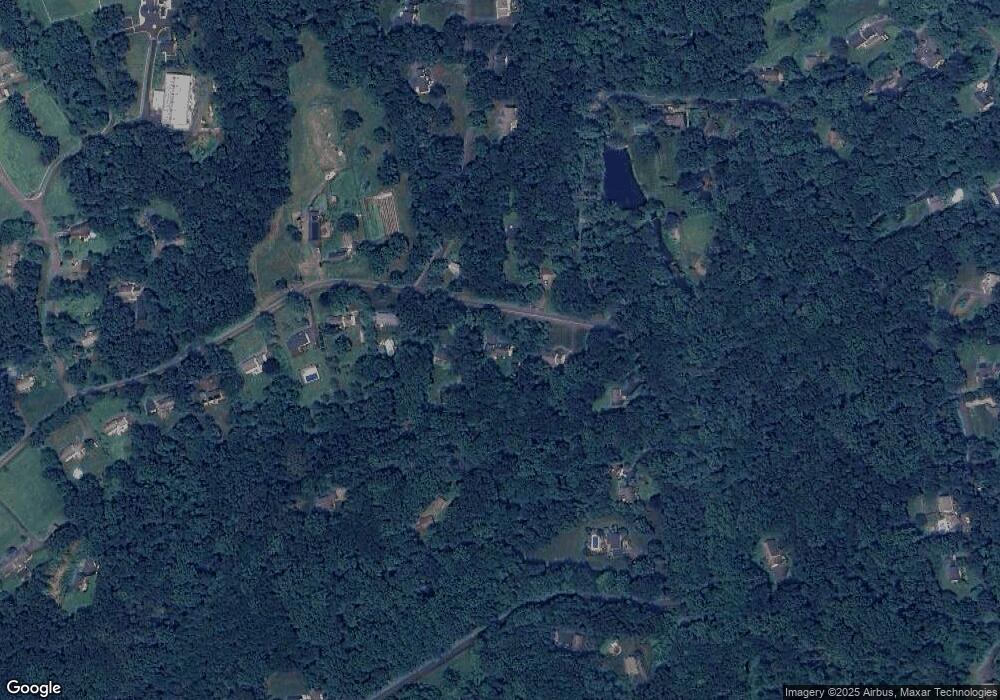 72 Jeremiah Rd, Sandy Hook, CT 06482 - photo 1