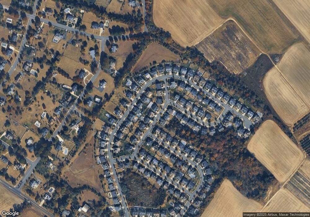 913 Canterbury Dr, Mullica Hill, NJ 08062 - photo 1