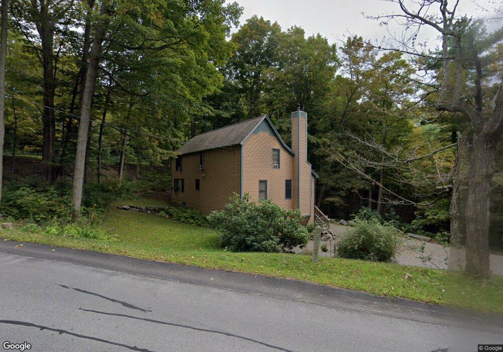 113 Cocheco St, Dover, NH 03820 - photo 1