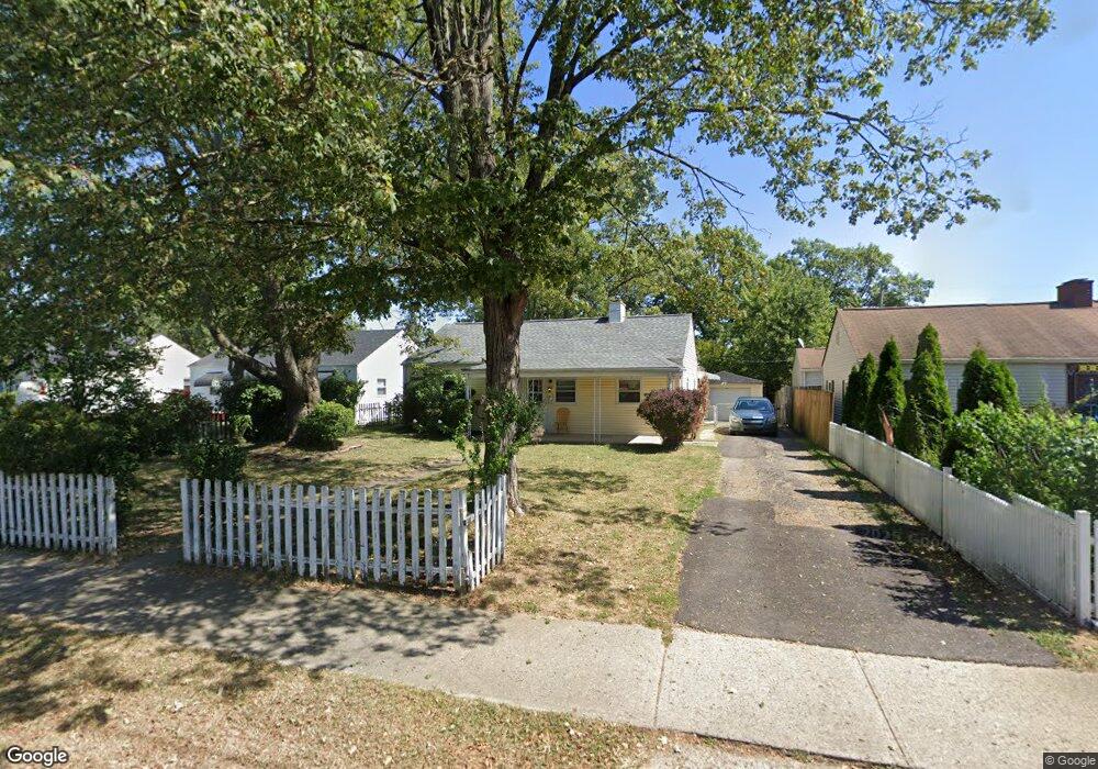 76 S Hampton Rd, Columbus, OH 43213 - photo 1