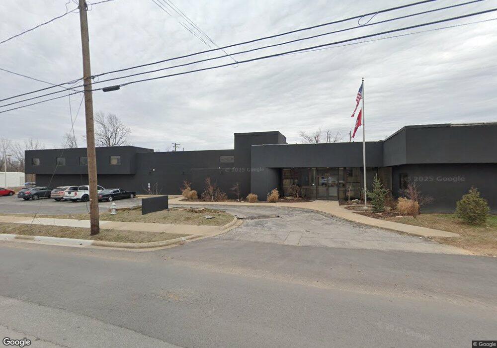 205 N Arkansas St, Rogers, AR 72756 - photo 1