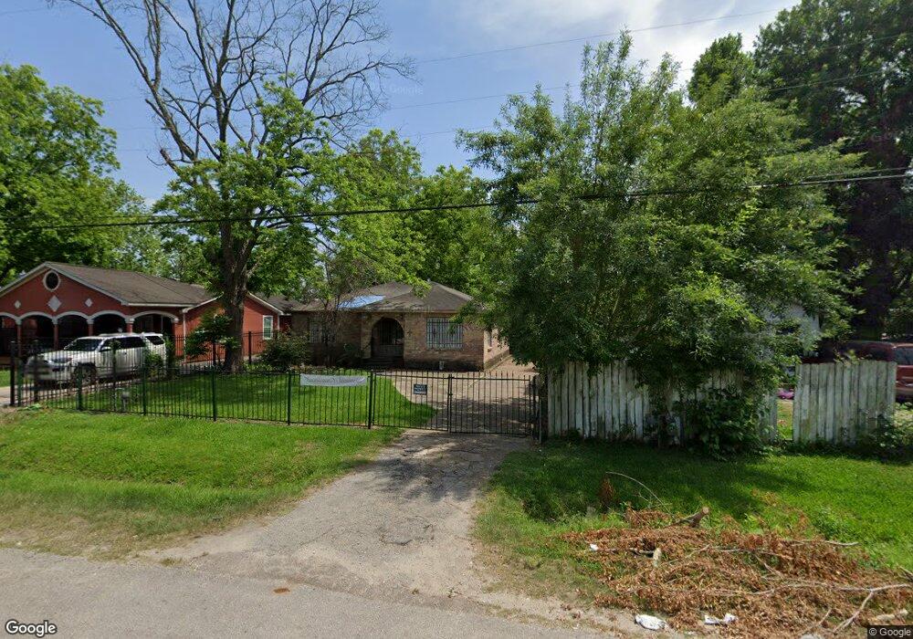 2120 Wellington St, Houston, TX 77093 - photo 1