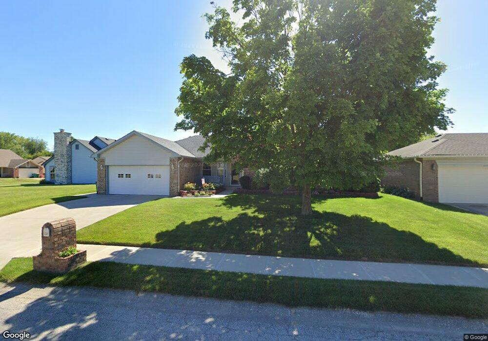 905 Brookside Ln, Plainfield, IN 46168 - photo 1