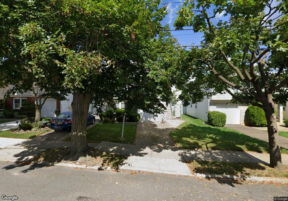 67 Genesee Ave, Staten Island, NY 10308 - photo 1