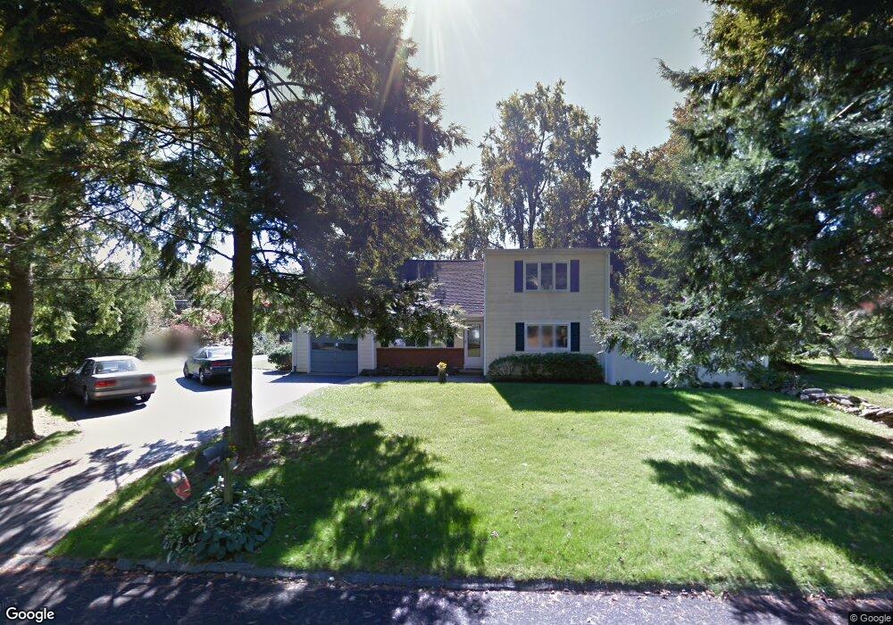 2737 Carr Ct, Yorktown Heights, NY 10598 - photo 1