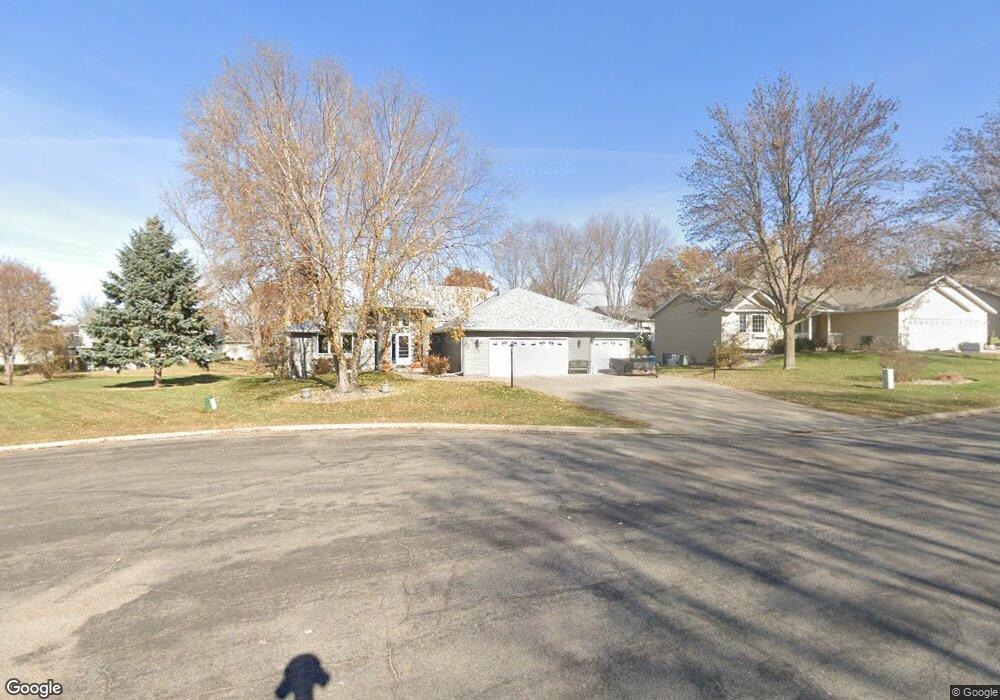 717 Wildflower Ln, Sauk Rapids, MN 56379 - photo 1