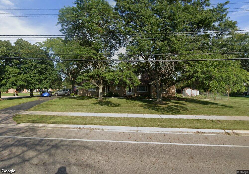 4433 Appletree Ln, Lansing, MI 48917 - photo 1