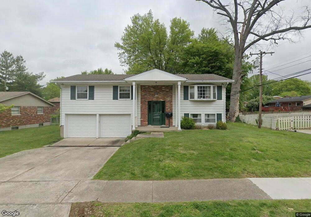 1103 Woodbourne Dr, New Albany, IN 47150 - photo 1