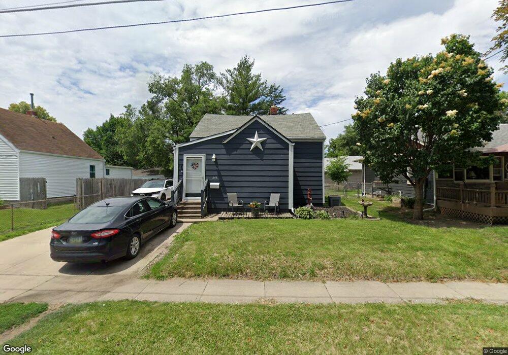 808 E 28th Ct, Des Moines, IA 50317 - photo 1