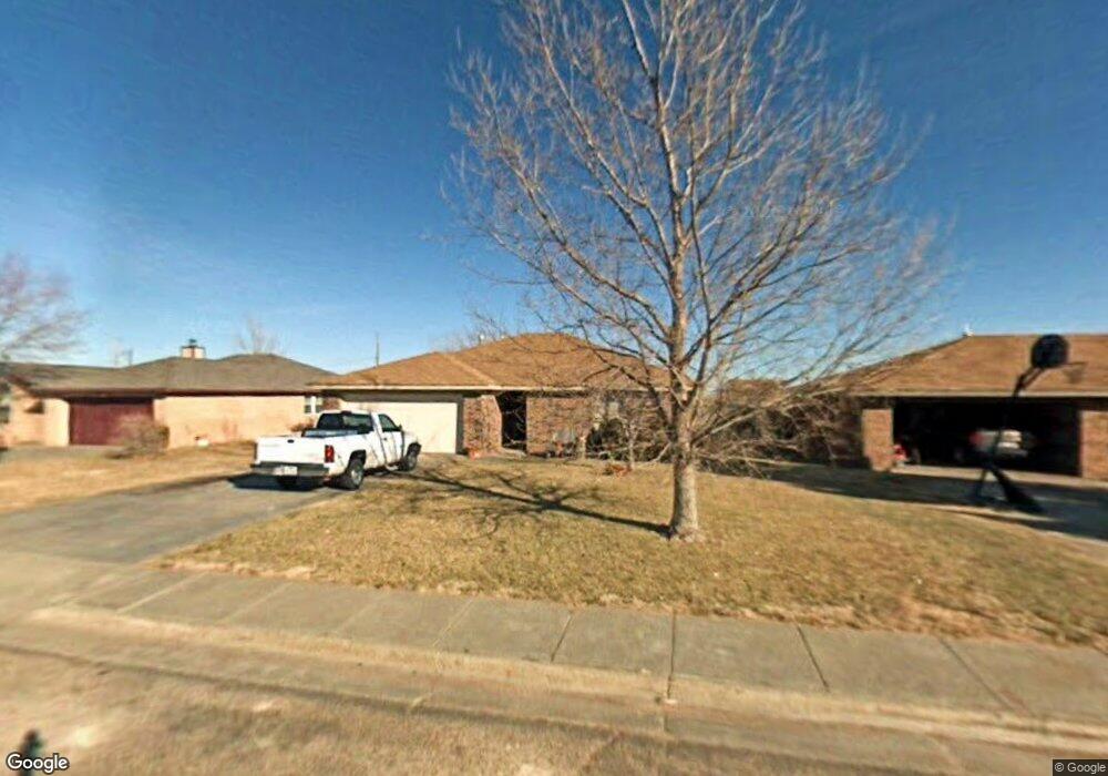 700 Floyd Ave, Dumas, TX 79029 - photo 1