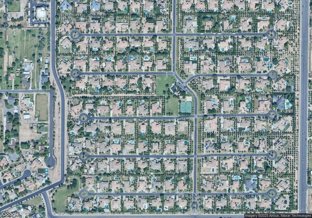 3342 E Ivyglen Cir unit 92, Mesa, AZ 85213 - photo 1