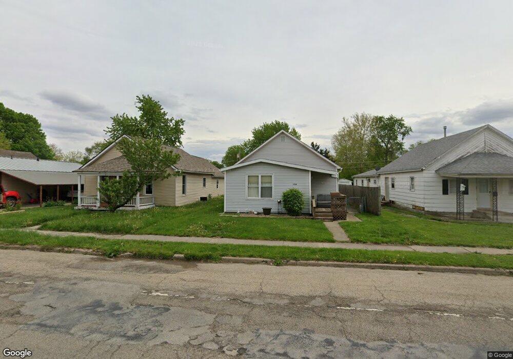 1108 N Kickapoo St, Lincoln, IL 62656 - photo 1